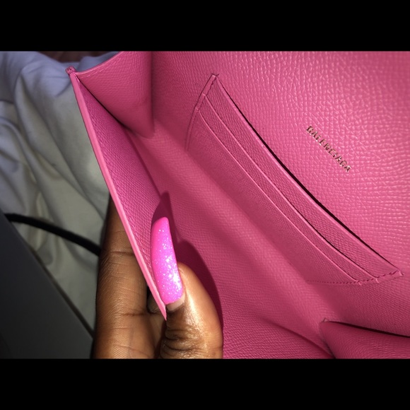 Previous listing didn’t sale - Balenciaga Pink Chain Wallet - Picture 9 of 9